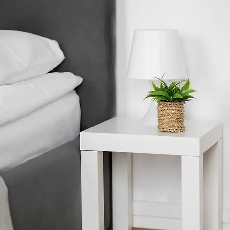 Kasprzaka Comfy Near Metro Plocka With Ac By Renters Apartmán *