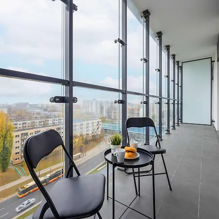 Kasprzaka Comfy Near Metro Plocka With Ac By Renters Lägenhet Warszawa