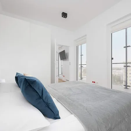 Kasprzaka Comfy Near Metro Plocka With Ac By Renters * Warsaw